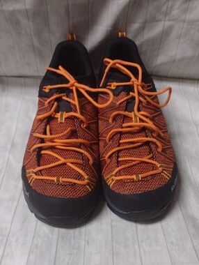 Salewa Men's Orange And Black Hiking Shoes (J1113)